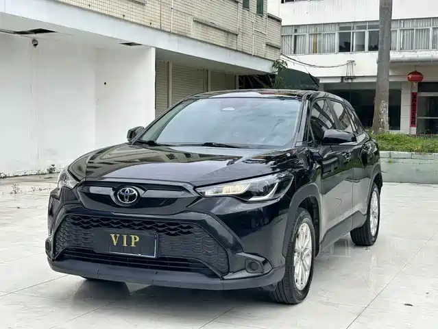 Toyota Frontlander 2.0L CVT, Лидер