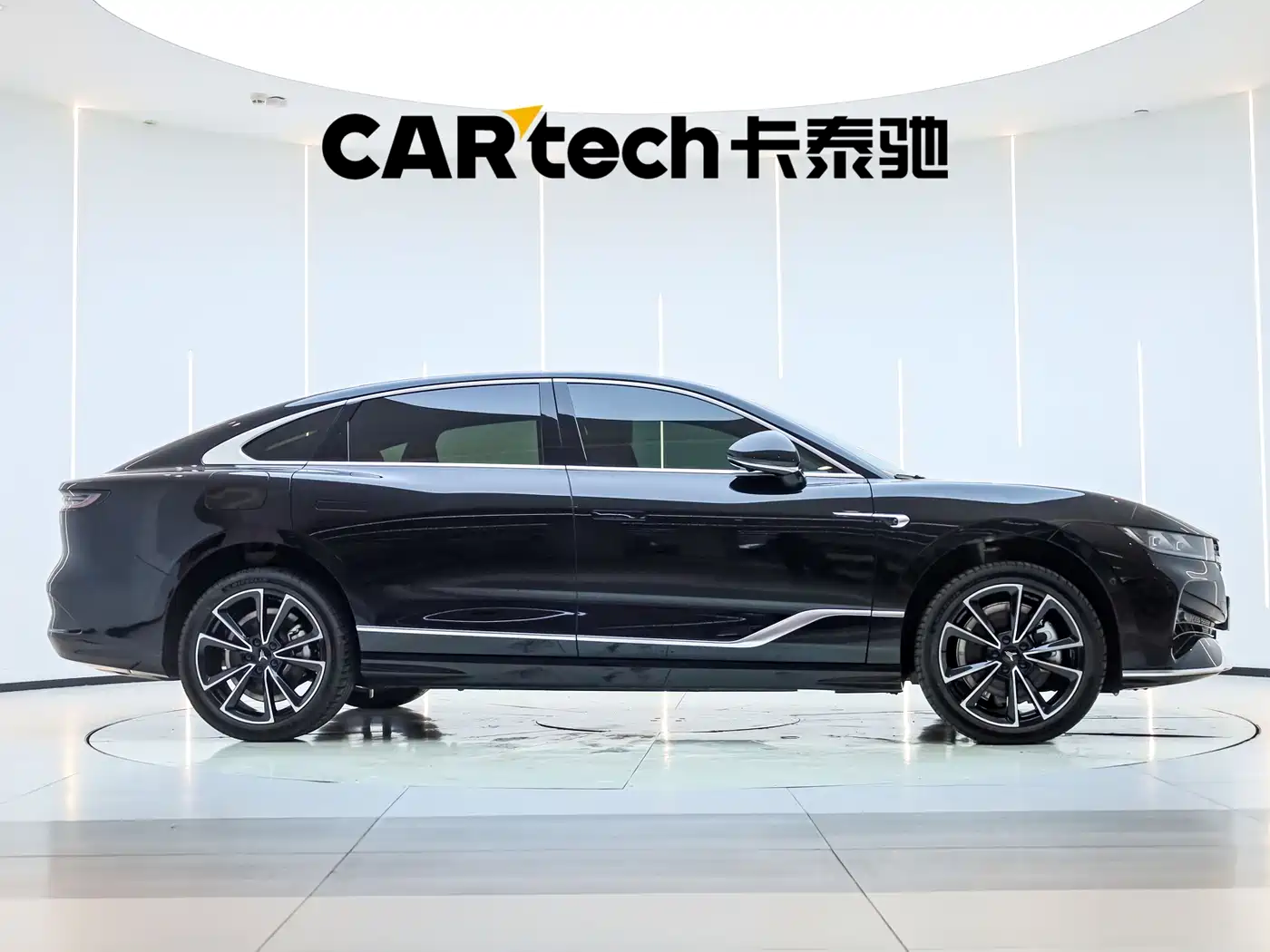 Voyah Auto VOYAH Zhuiguang 2024 PHEV AWD Ultra Long Range Flagship фото 4