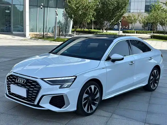 Audi A3 A3L Limousine 35 TFSI, Advance Elegant