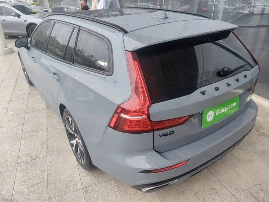Volvo V60 2021 2021 B5 Zhiyuan Sport Edition