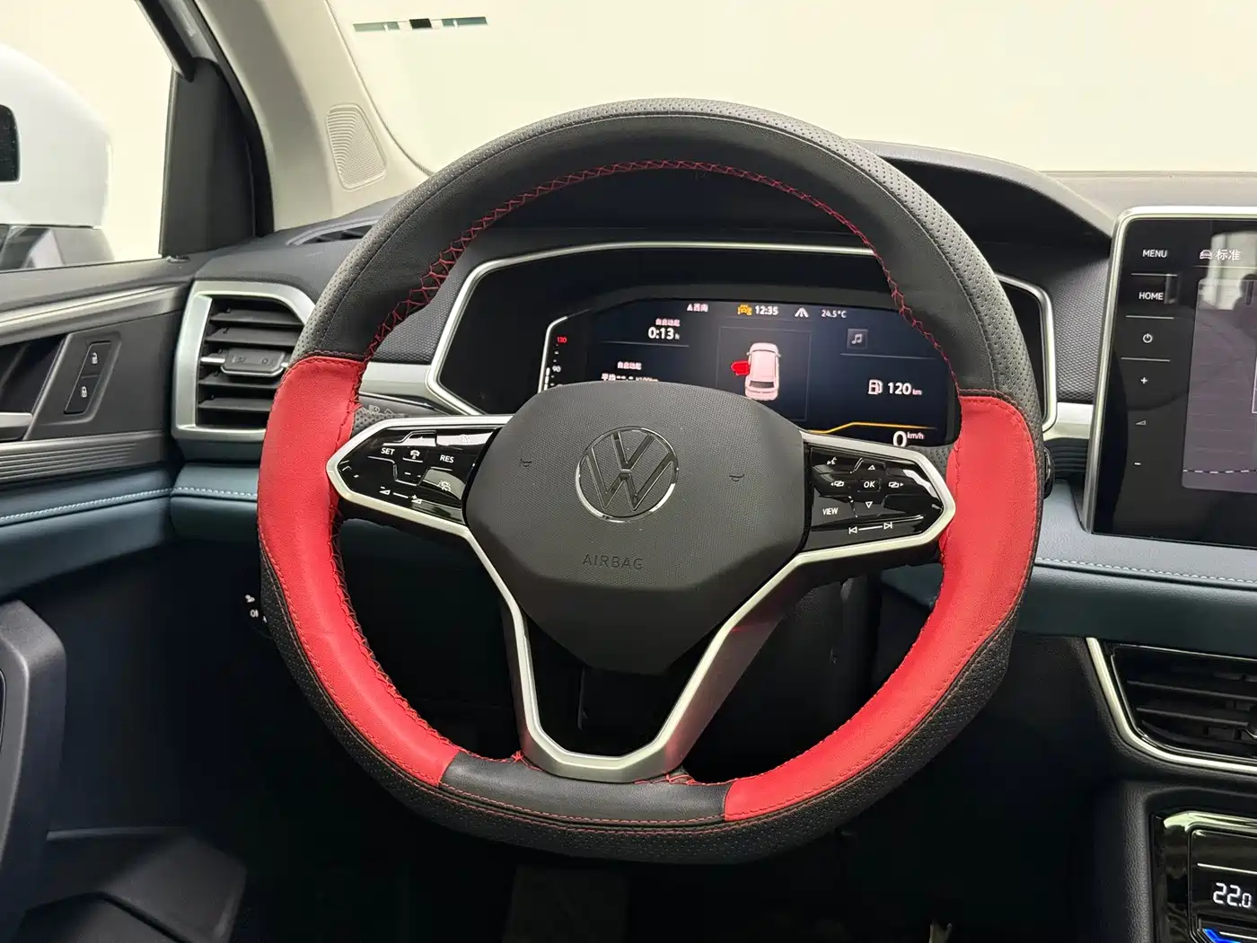 Volkswagen Tharu, миниатюра 11