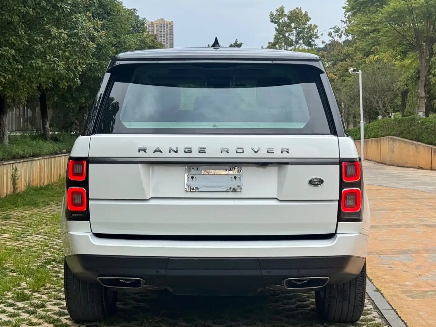 Фото 10 - Land Rover Range Rover