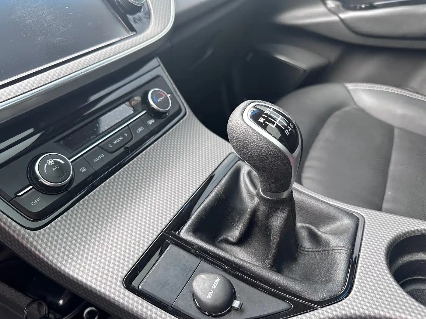 GEELY AUTOMOBILE EMGRAND GS