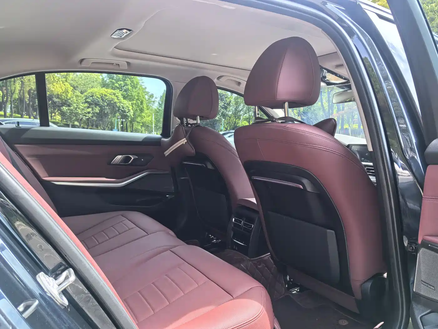 BMW 3 Series 2021 Second Facelift 325Li M Sport Night Package фото 8