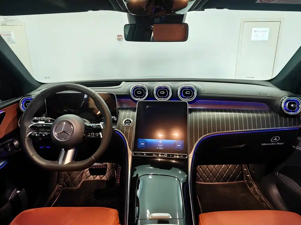 Mercedes-Benz GLC 2024 GLC 300 L 4MATIC Luxury 7-seater фото 13