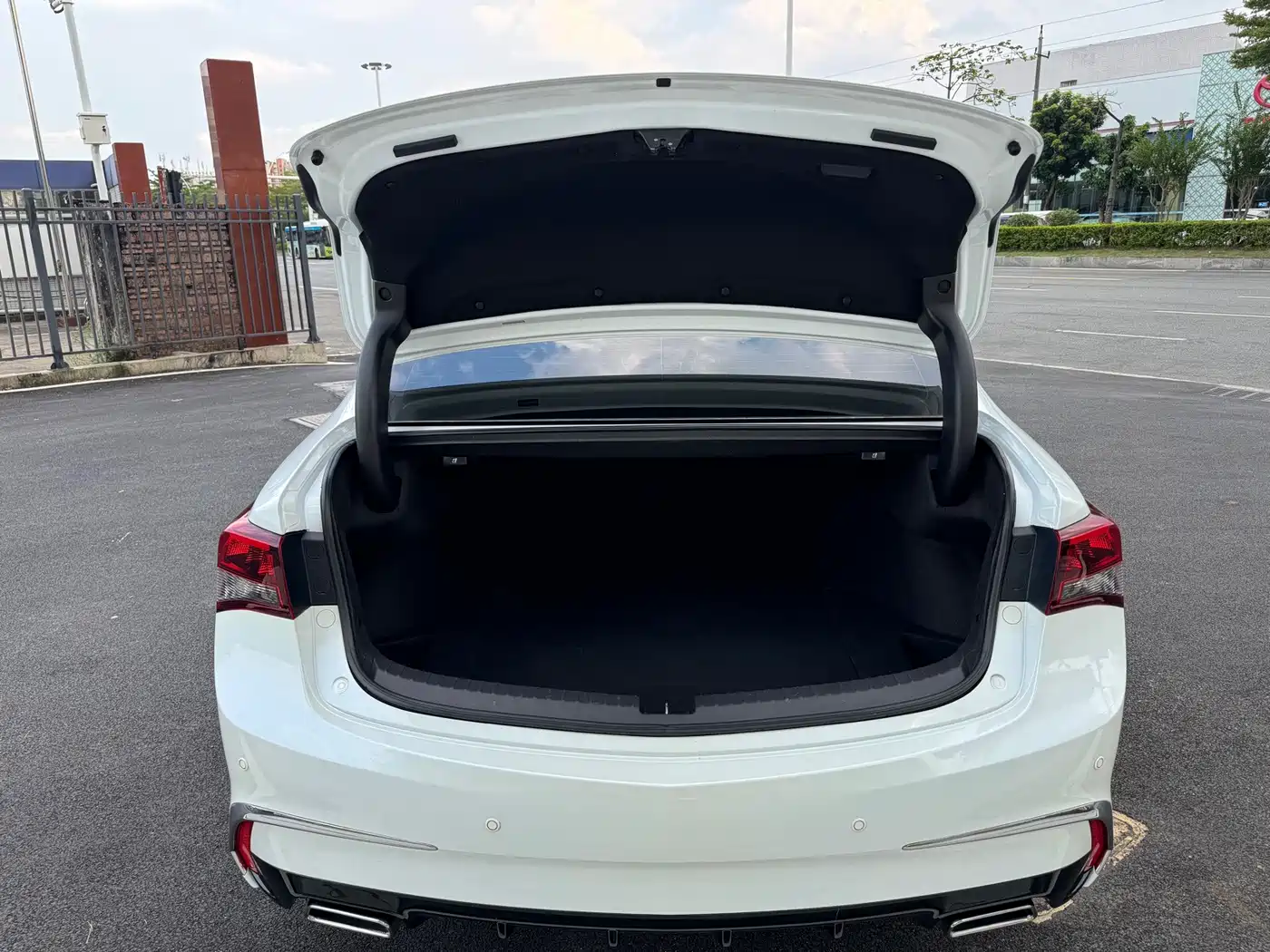 Acura TLX-L 2018 2018 2.4L Comfort Edition
