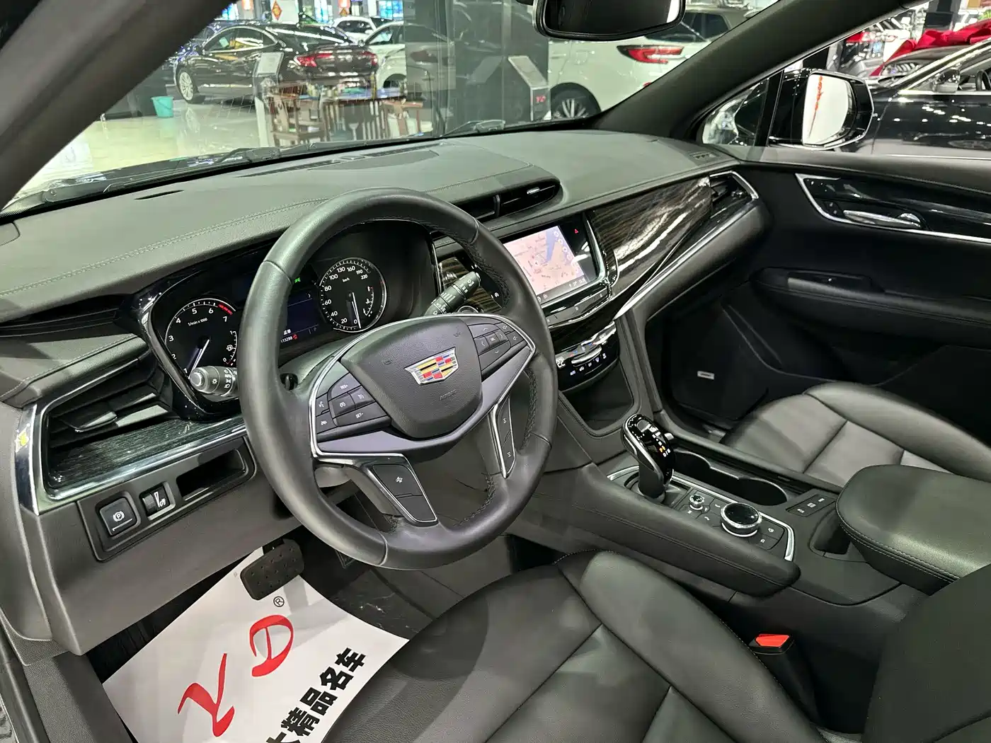 Cadillac XT5 2021 2.0T 2WD Luxury Edition фото 5