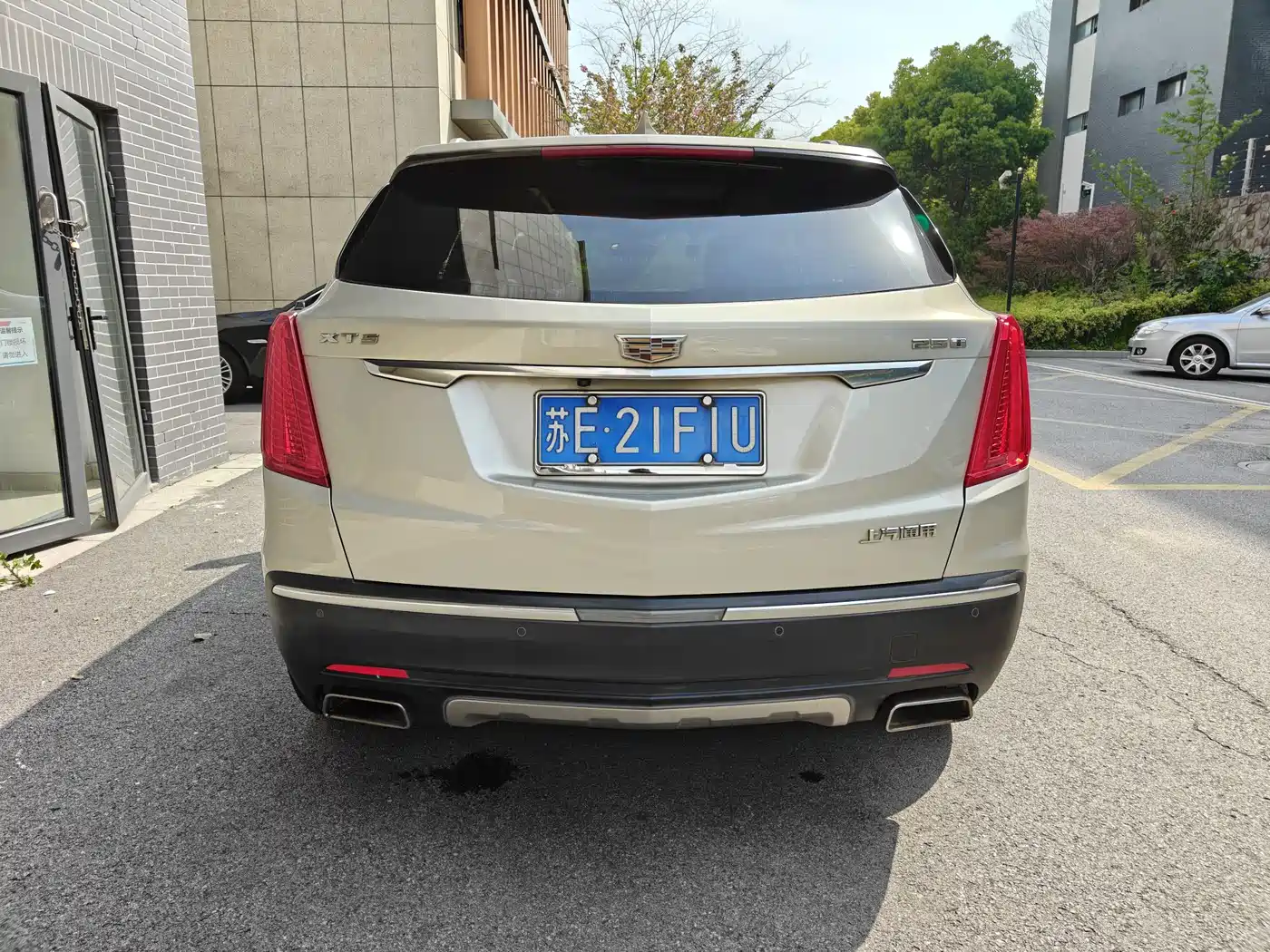Cadillac XT5 2016 25T Luxury Model фото 5