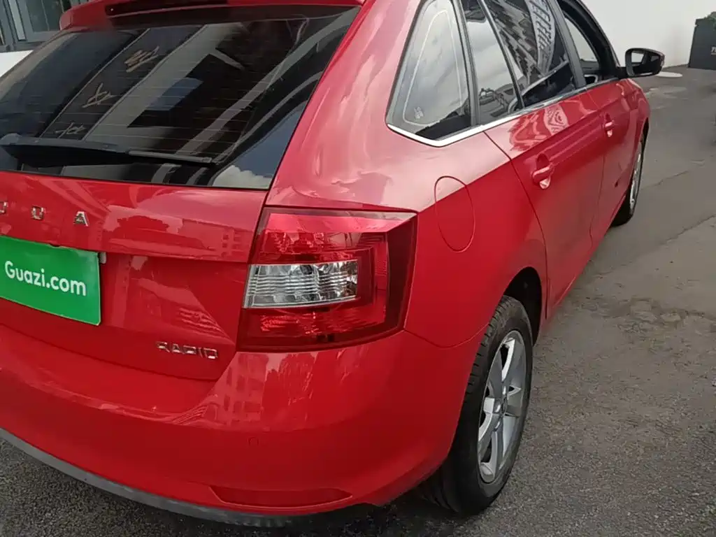 Škoda Skoda Rapid Spaceback 2019 2019 Facelift 1.5L Automatic Comfort Version China V