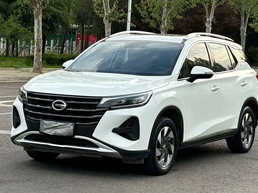 GAC TRUMPCHI GS4