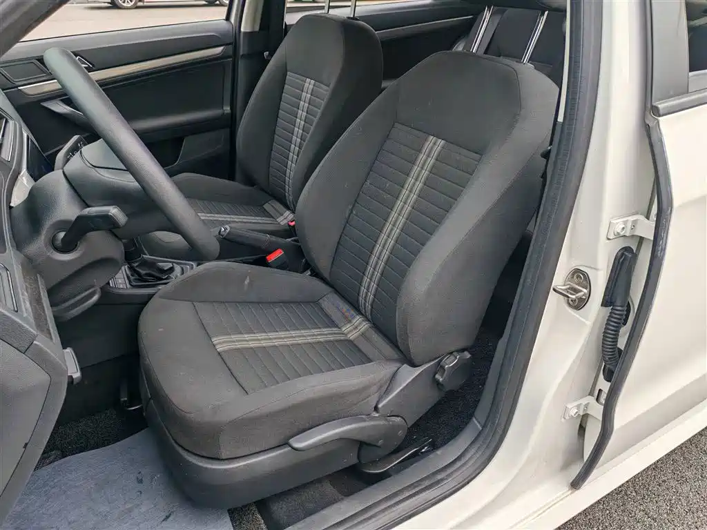Volkswagen Lavida 2019 Lavida Start 1.5L Auto Trend (China VI) фото 8