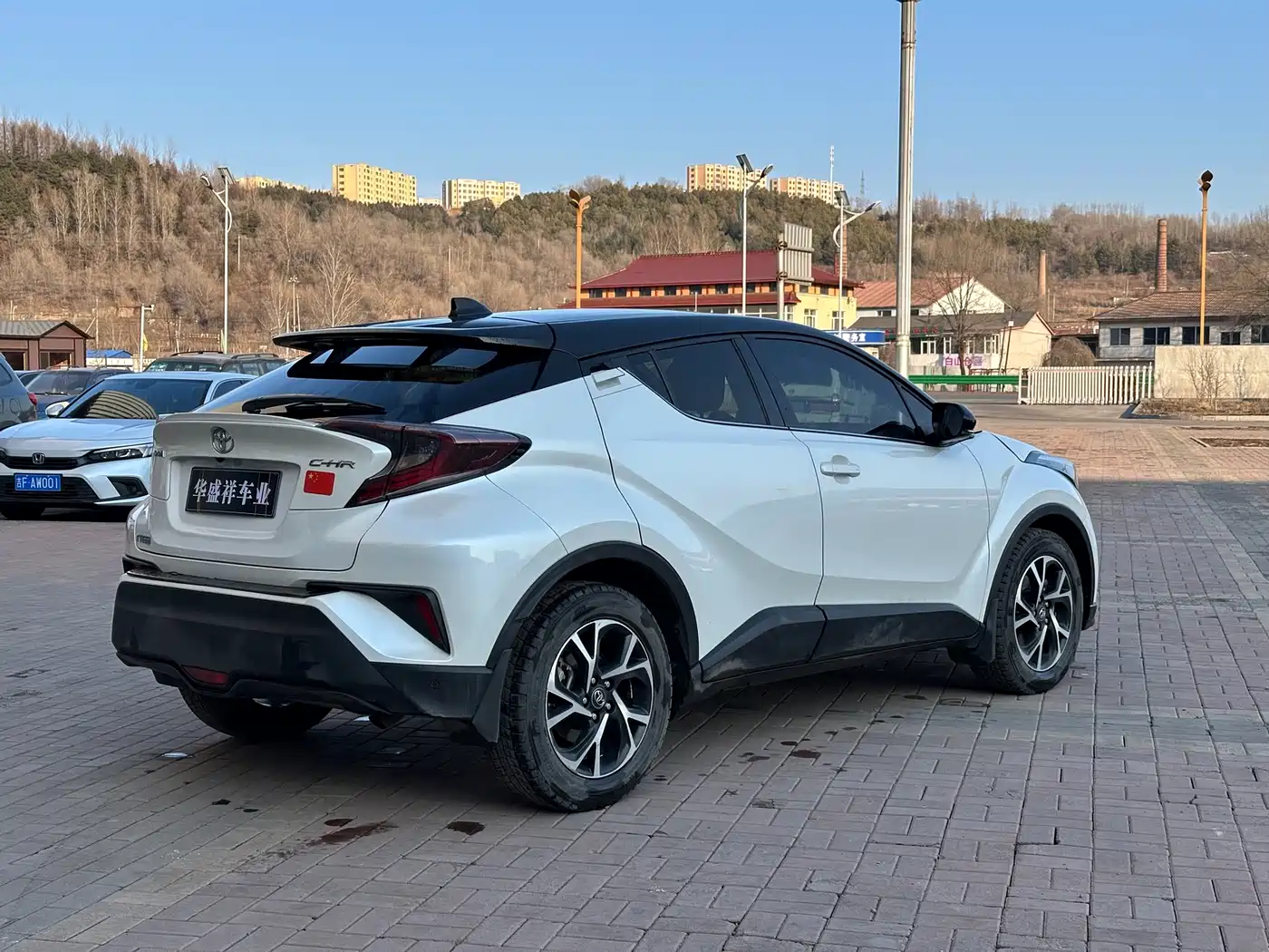 Toyota C-HR 2018 Model 2.0L Luxury Sunroof Version China V фото 8