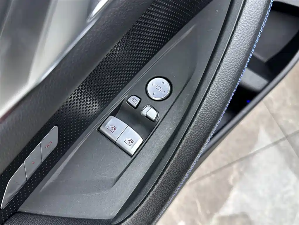 BMW 4 Series 2021 Facelift 425i M Sport Package фото 17