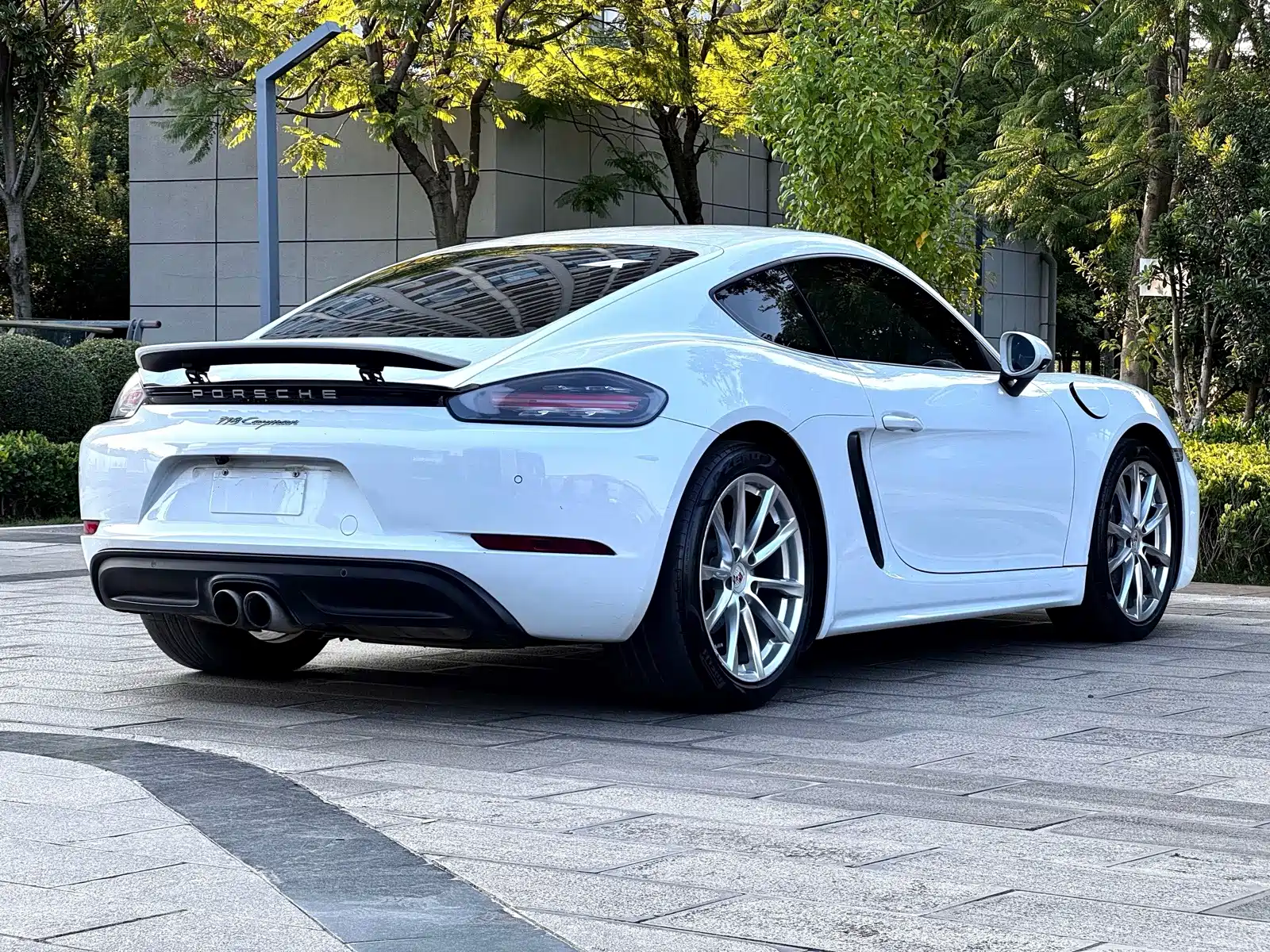 Фото 8 - Porsche 718
