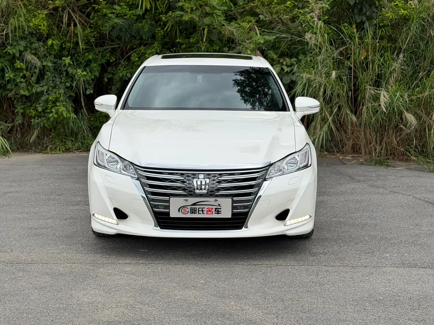 Toyota Crown 2015 2.0T Fashion фото 2