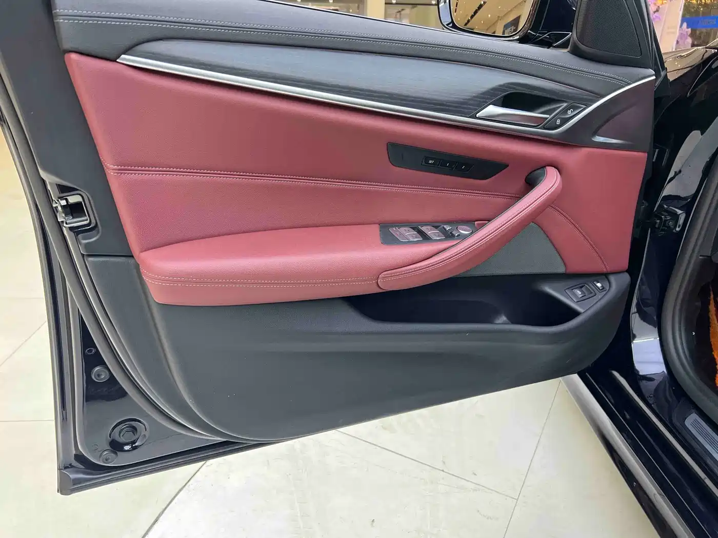 BMW 5 Series New Energy 2022 Facelift 535Le M Sport Package фото 9