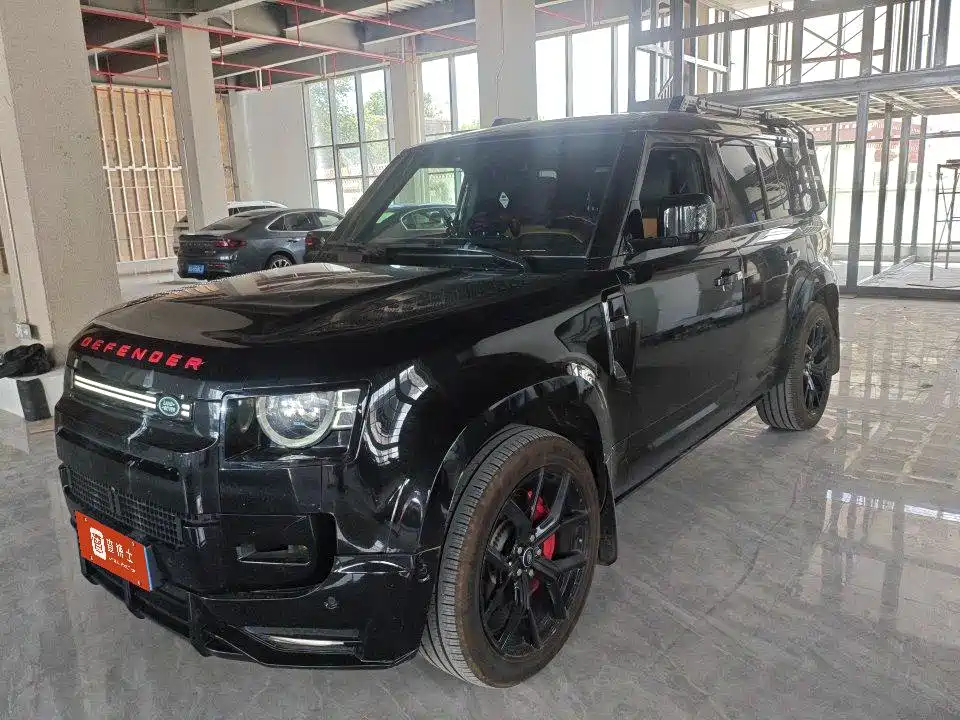 Фото 1 - Land Rover Defender