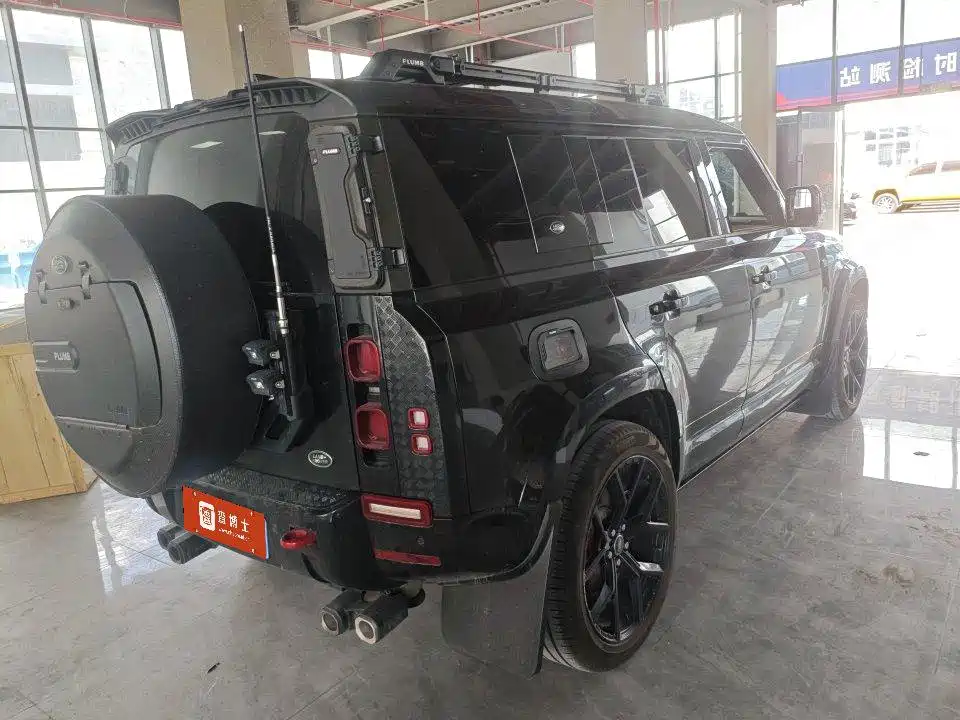 Фото 2 - Land Rover Defender