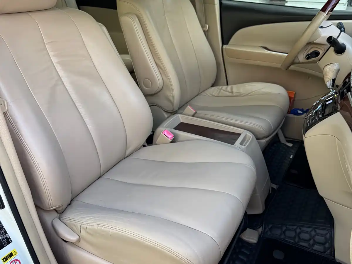 Toyota Previa 2012 2012 2.4L 7-Seater Luxury Edition