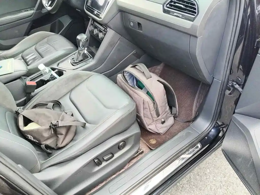 Фото 10 - Volkswagen Tiguan L