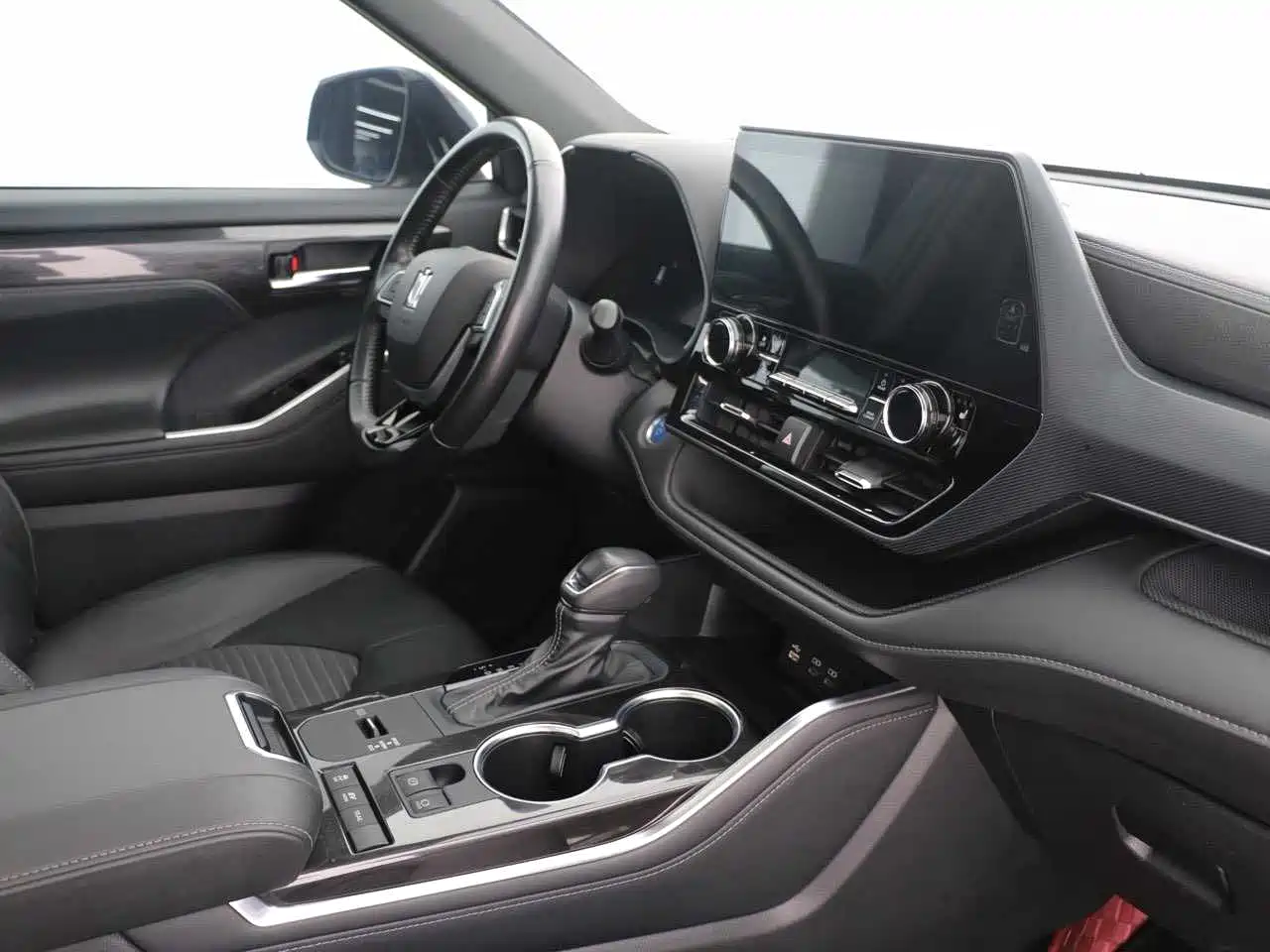 Toyota Crown Kluger 2021 2.5L HEV 4WD Premium фото 10