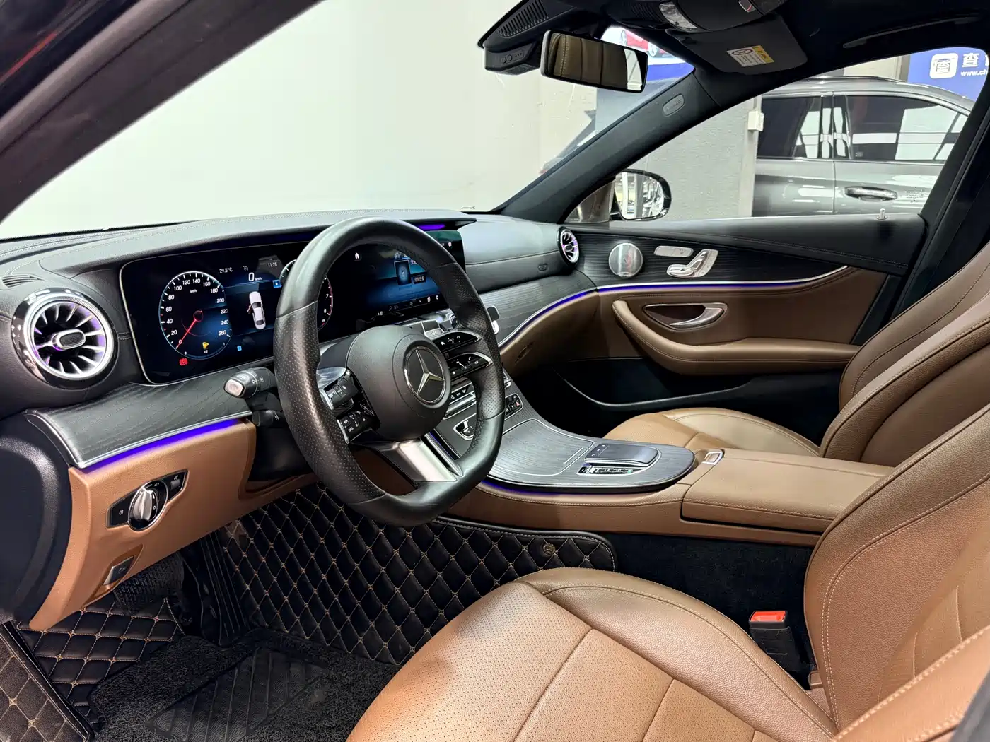 Mercedes-Benz E-Class 2021 E 300 L Sport Luxury Edition фото 9