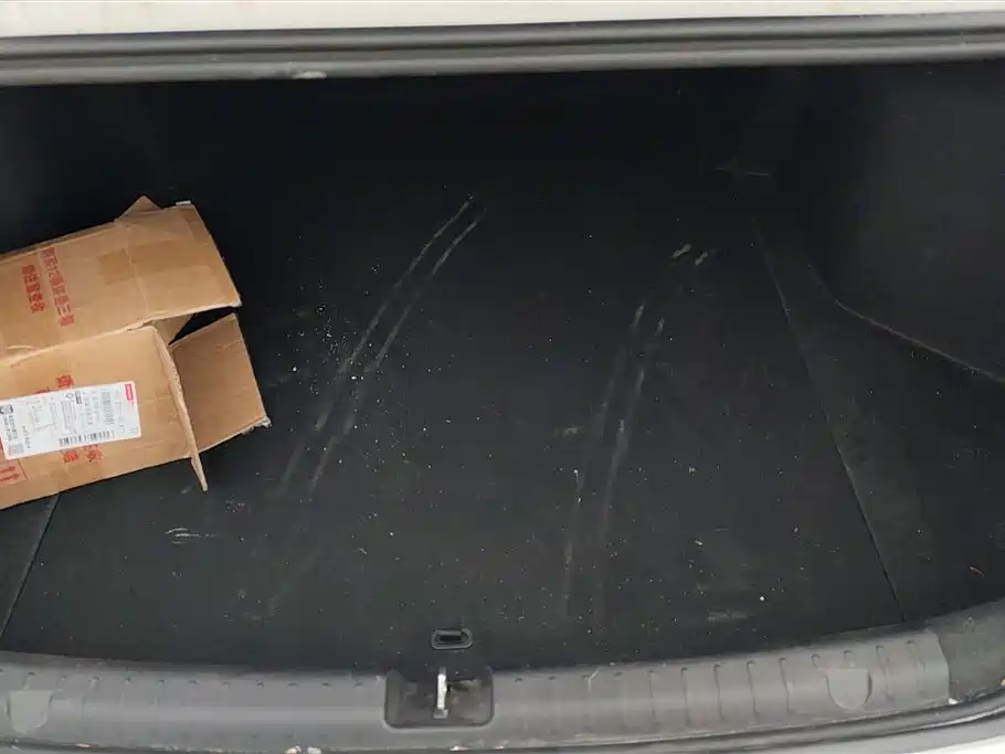 GEELY AUTOMOBILE EMGRAND