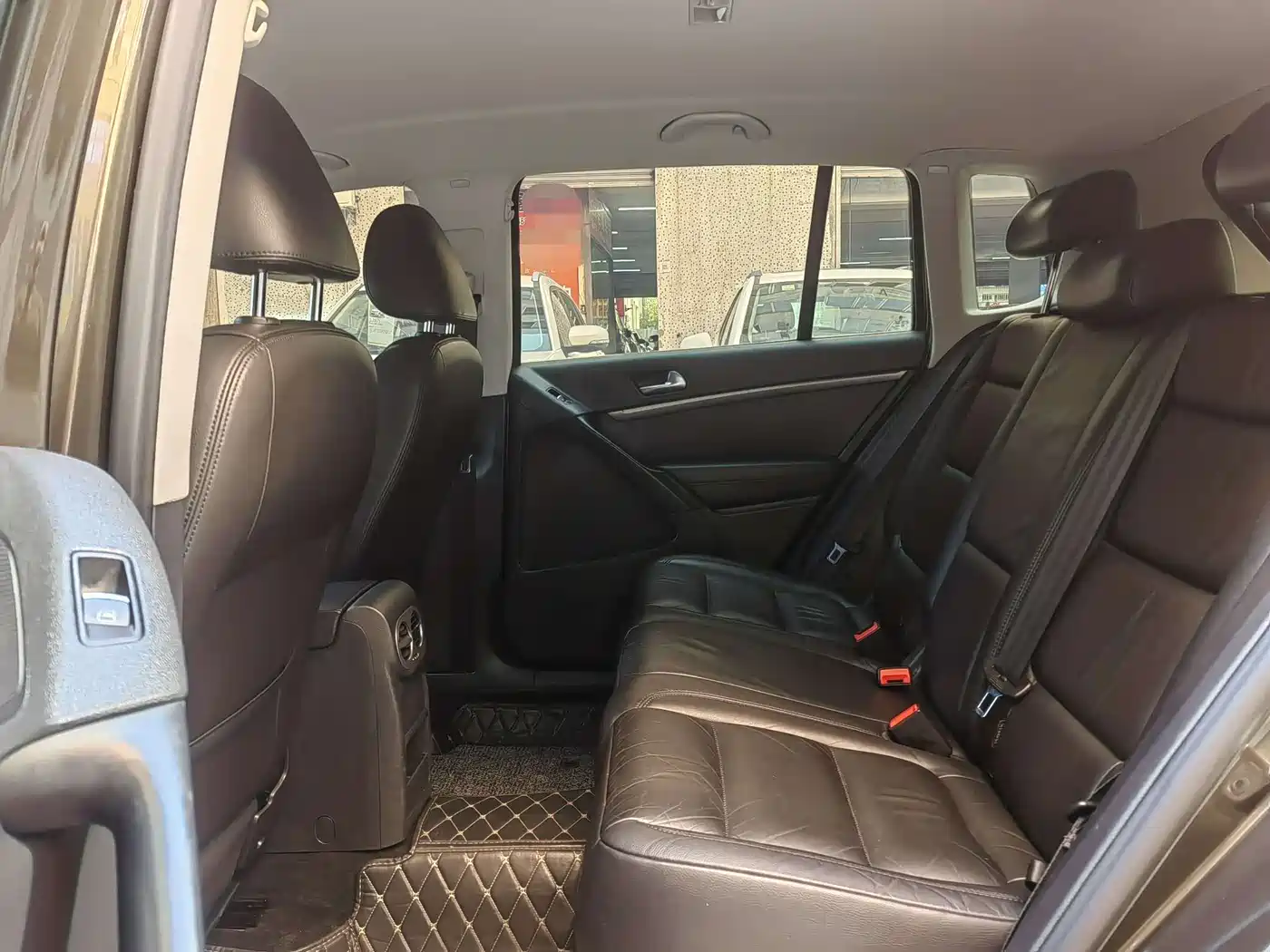 Volkswagen Tiguan 2013 1.8TSI Auto 2WD Comfort Edition фото 9