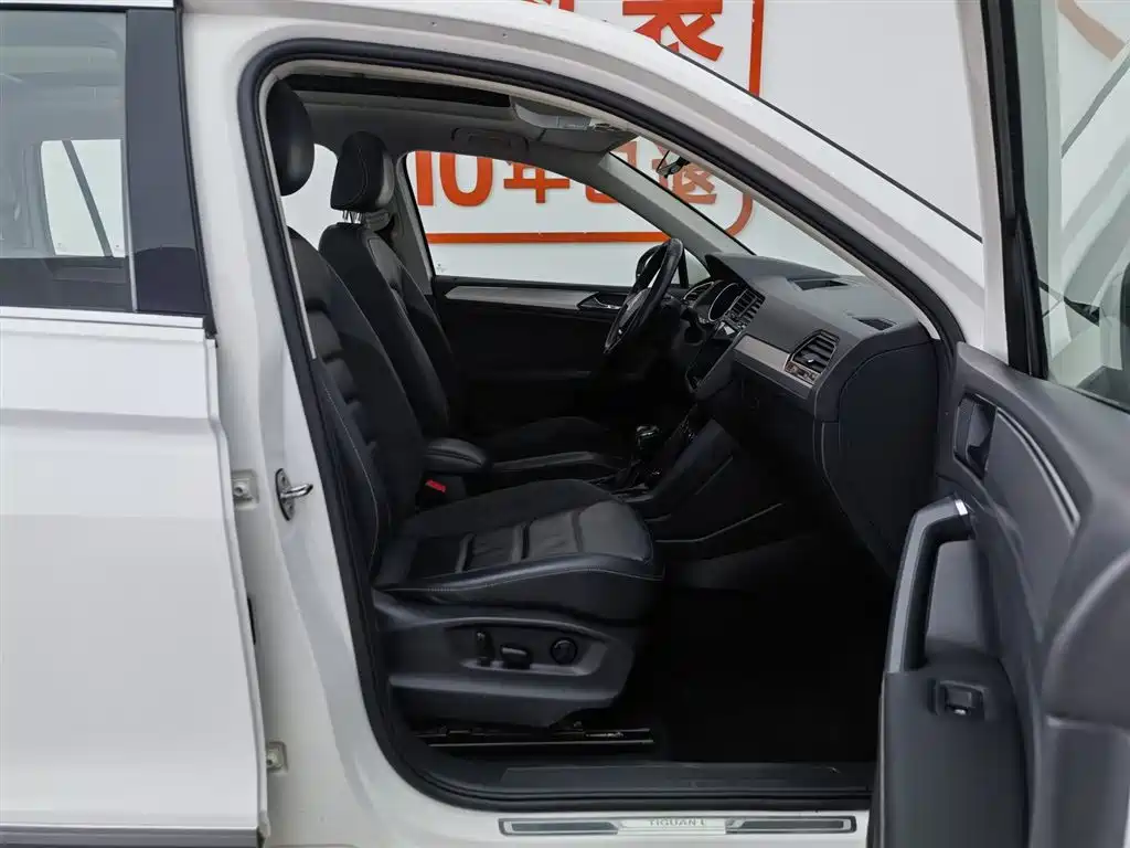 Volkswagen Tiguan L 2020 330TSI Auto 2WD Panorama Comfort China VI фото 23
