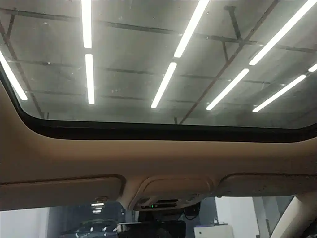 Buick Envision Plus 2023 Enclave Plus 652T 5-Seater Luxury фото 18
