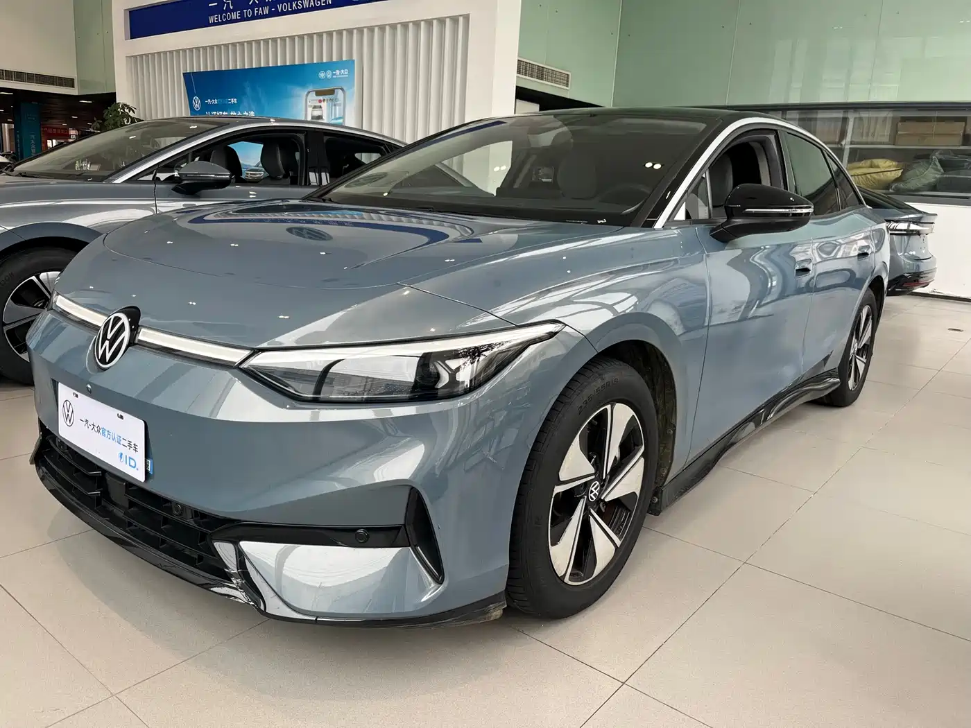 VOLKSWAGEN ID.7 VIZZION