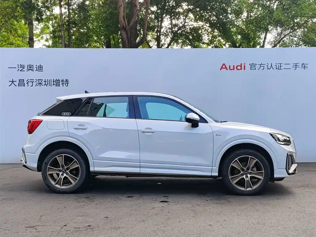 Audi Q2L 2022 35 TFSI Fashion Dynamic фото 3