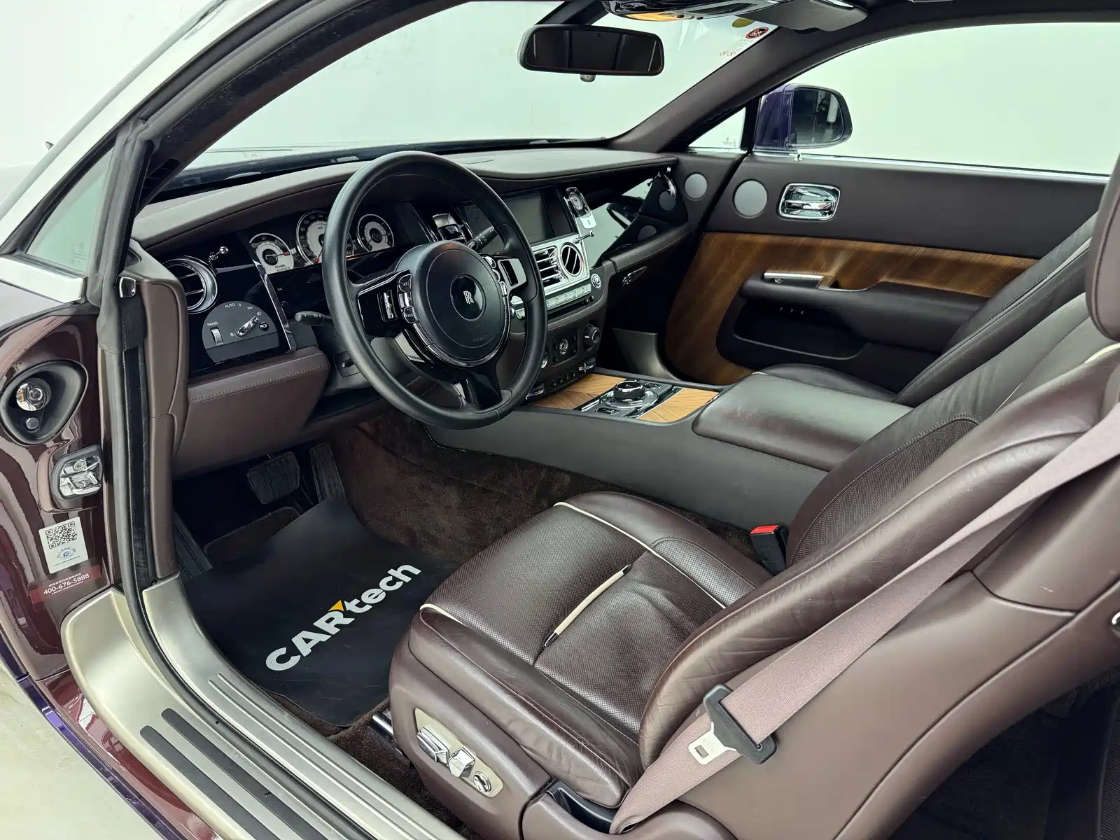Фото 12 - Rolls-Royce Wraith
