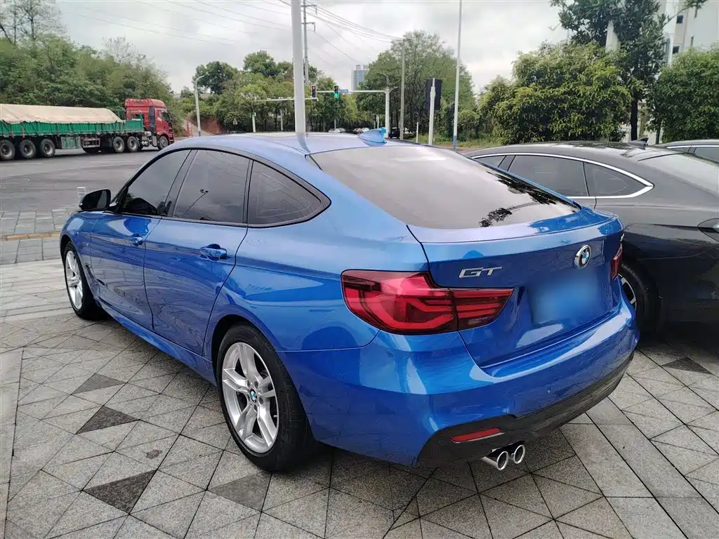 BMW 3 Series GT 2019 320i M Sport Package фото 5