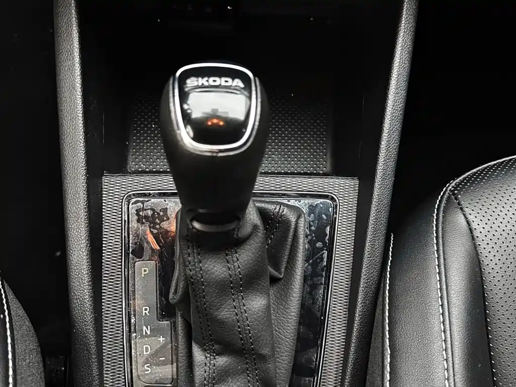 Škoda Kamiq 2022 1.5L Automatic Comfort Edition фото 16