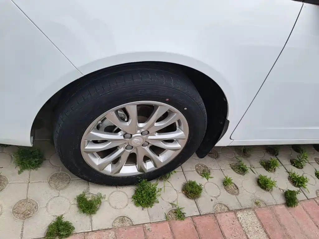 Geely Vision 2020 2019 Upgrade 1.5L CVT Luxury China VI