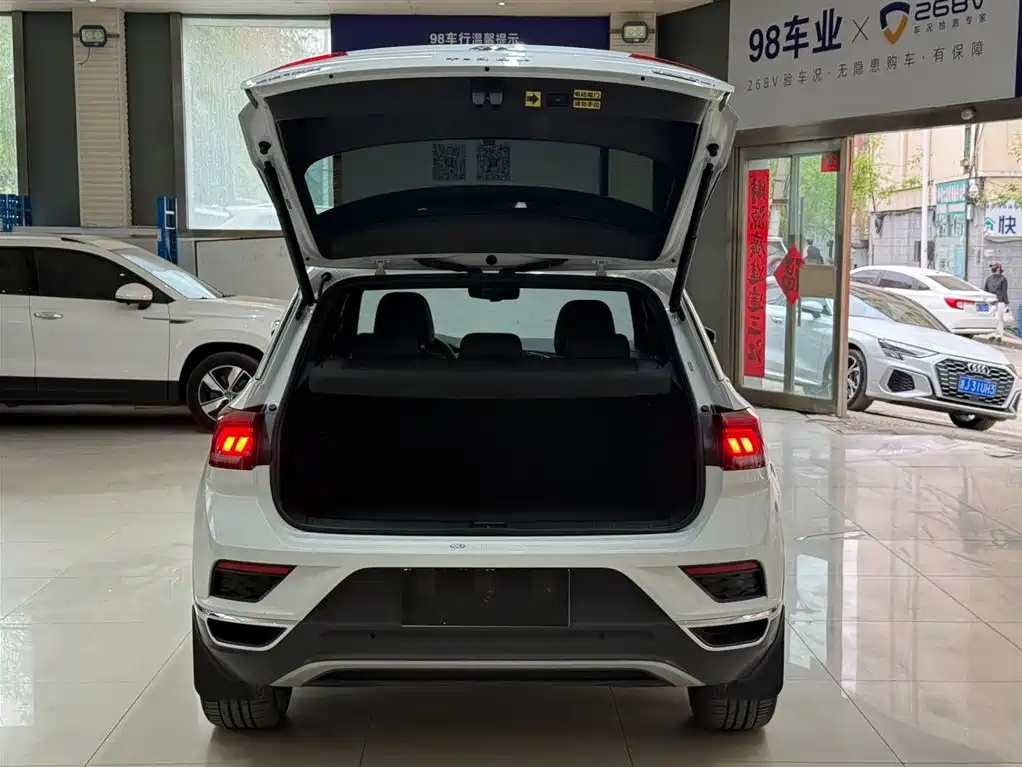 Volkswagen T-ROC 2021 280TSI DSG 4WD Luxury Connected фото 23