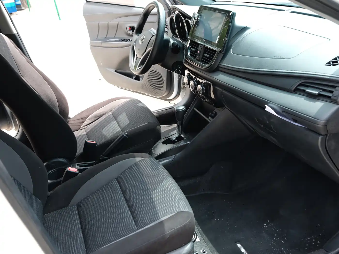 Toyota Vios FS 2021 1.5L CVT Fengchi Edition фото 9