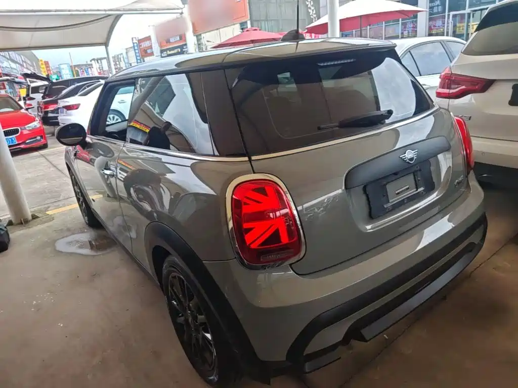 Фото 5 - MINI MINI