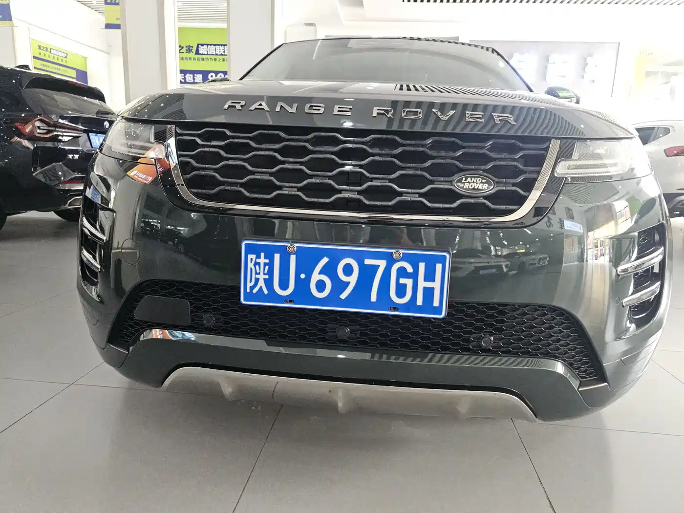 Land Rover Range Rover Evoque 2021 Range Rover Evoque L 249PS R-Dynamic First Edition Launch Edition фото 2