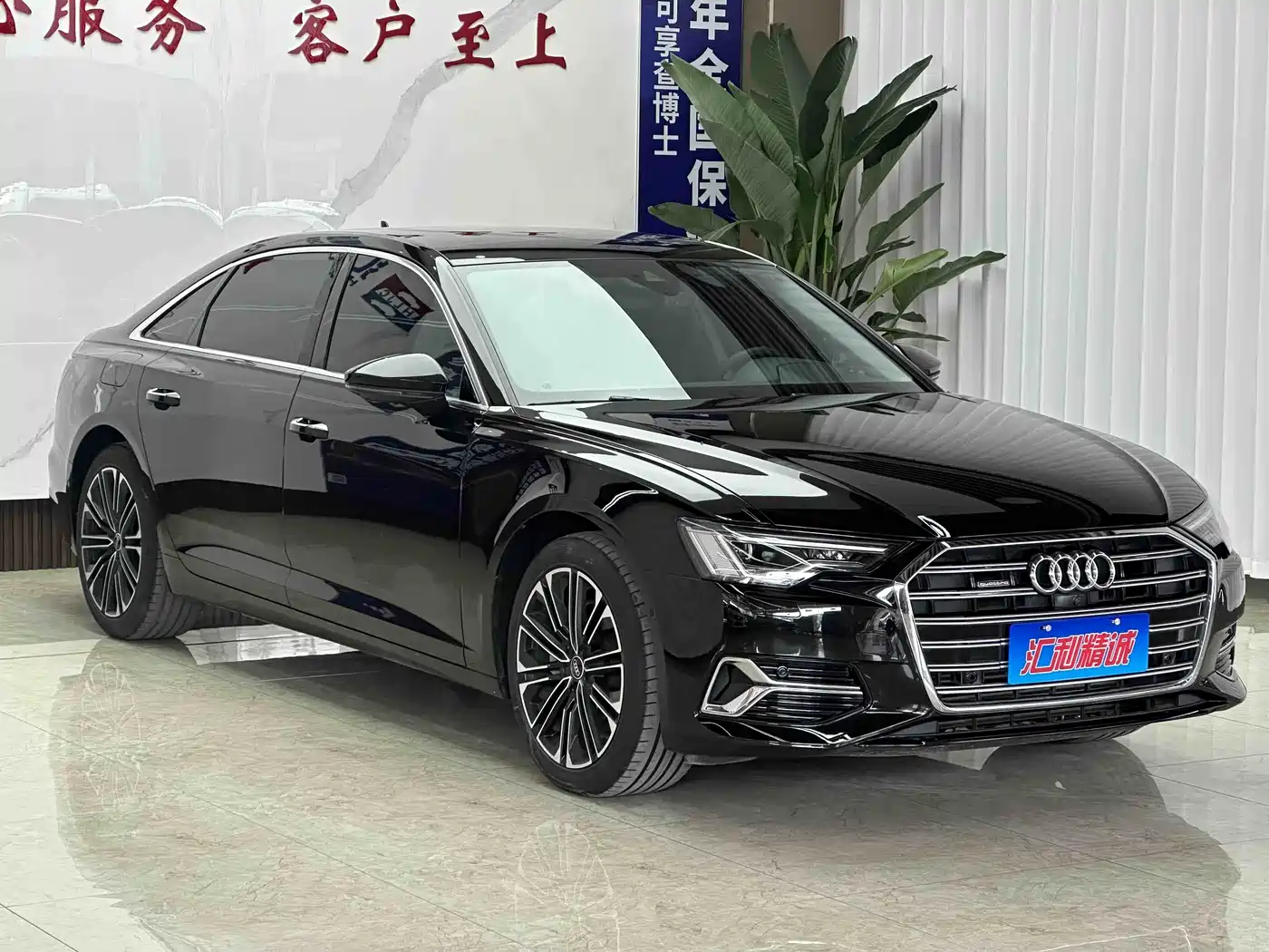 Audi A6L 2024 45 TFSI quattro Premium Elegance фото 3