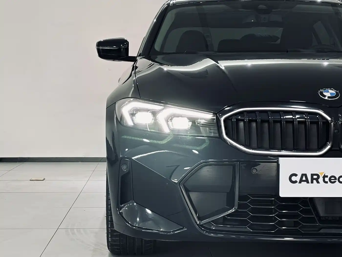 BMW 3 Series 2025 330Li M Sport Night Edition фото 4