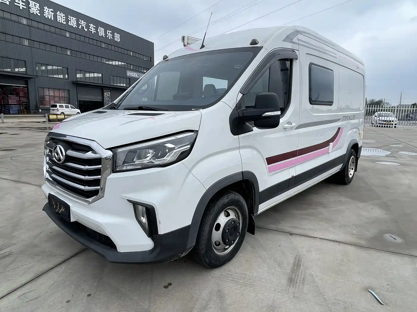 SAIC Maxus MAXUS V90 RV 2021 2.0T Traveler V90 Self-contained Type B RV Flagship Version фото 38