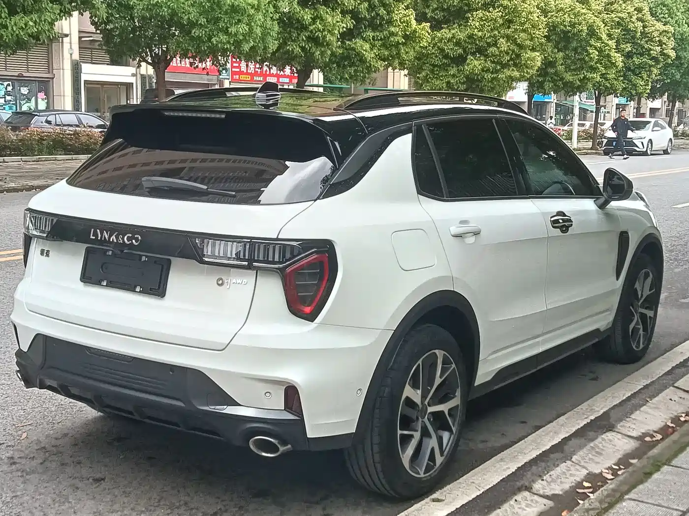 Lynk & Co 01 2021 2.0TD AWD Halo Sport фото 6