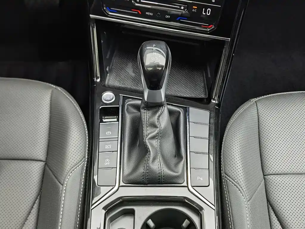 Volkswagen Passat 2025 2025 Outstanding 330TSI Elite Edition