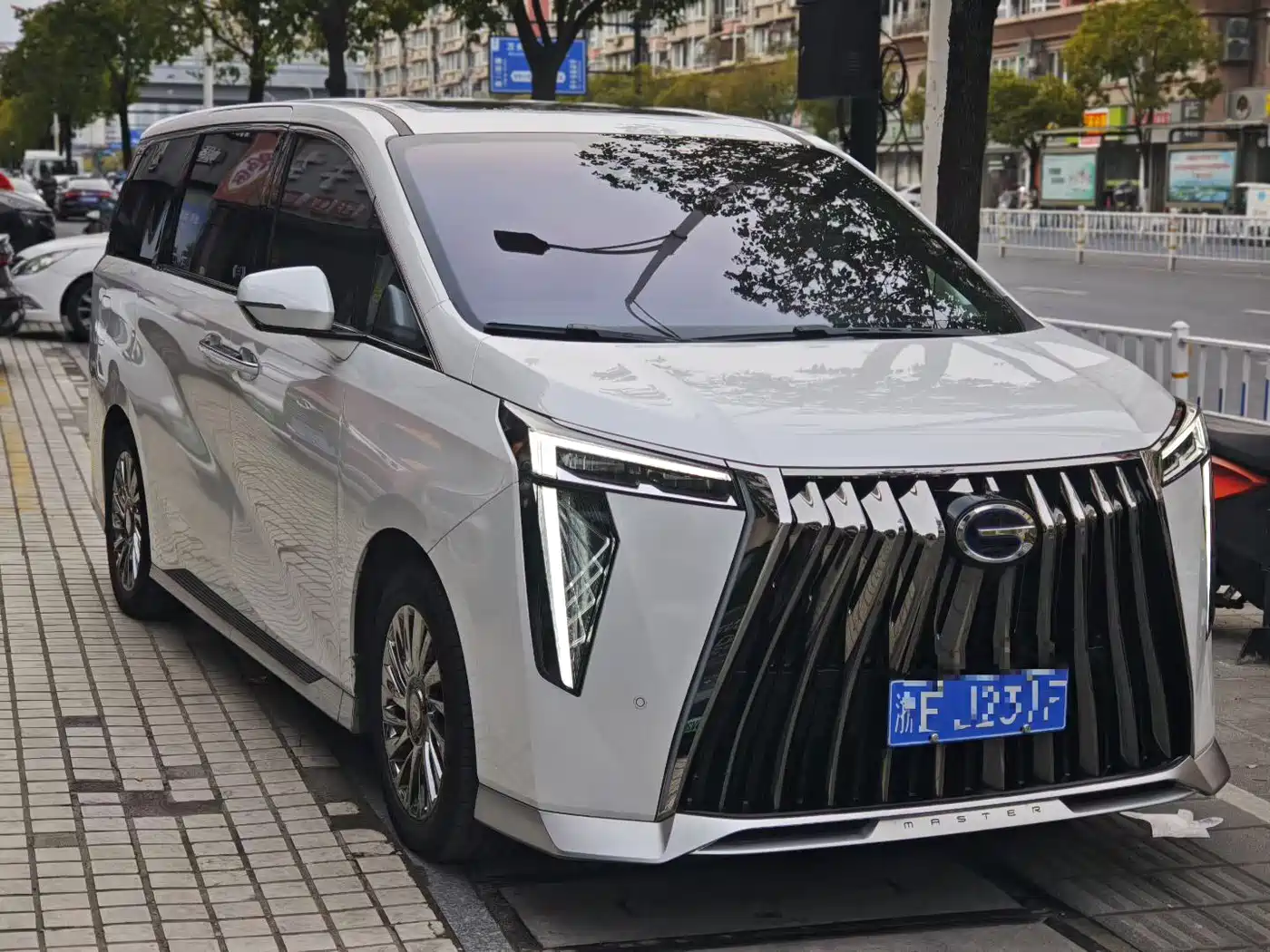 GAC Trumpchi Trumpchi M8 2025 Model Master Series Super Hybrid Edition фото 3