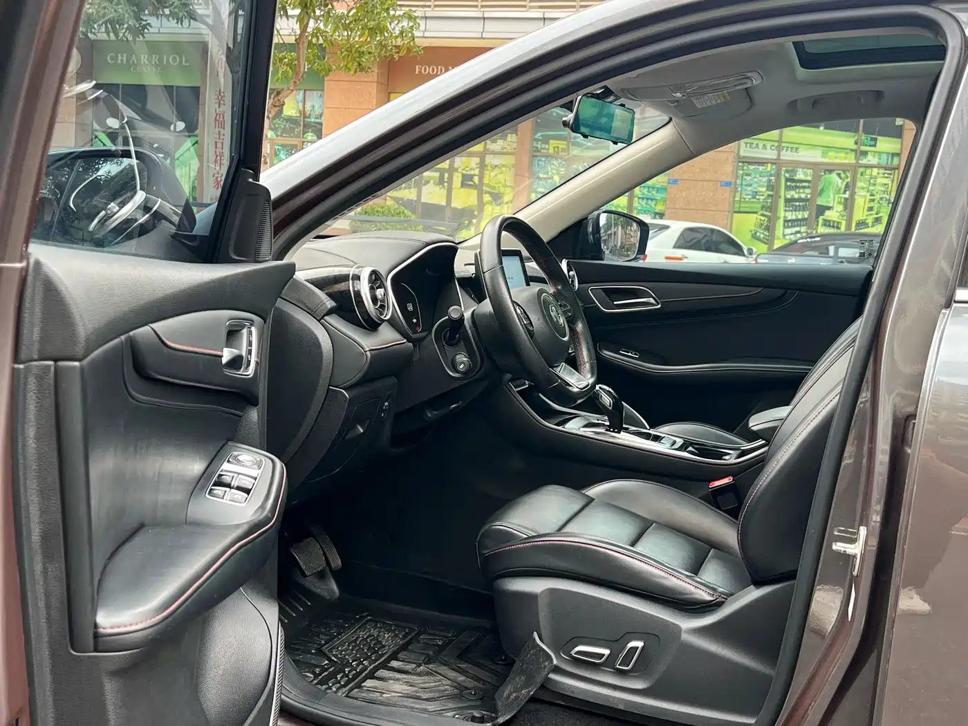 MG Pilot 2021 2021 300TGI Automatic 2WD Randong Luxury Edition