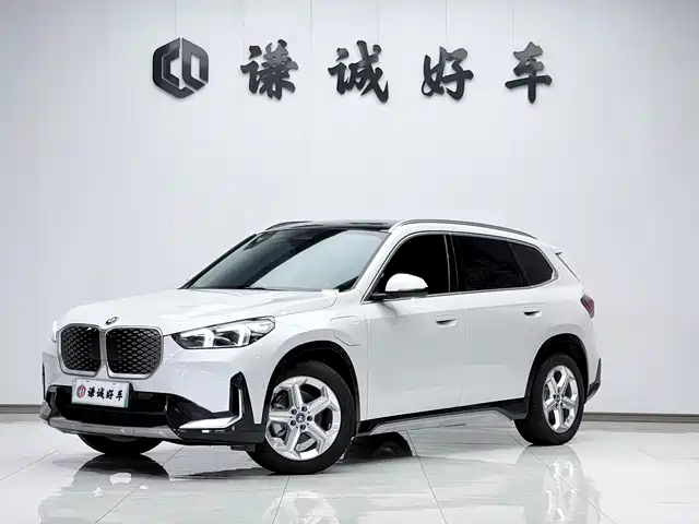 BMW BMW iX1 2025 eDrive25L X Design Package