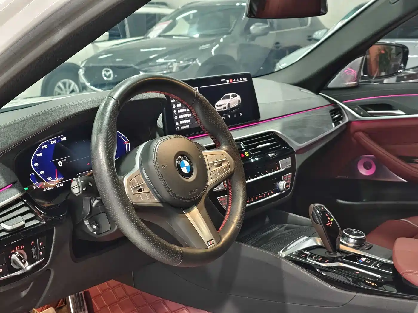 BMW 5 Series 2023 530Li Leading M Sport Package фото 7