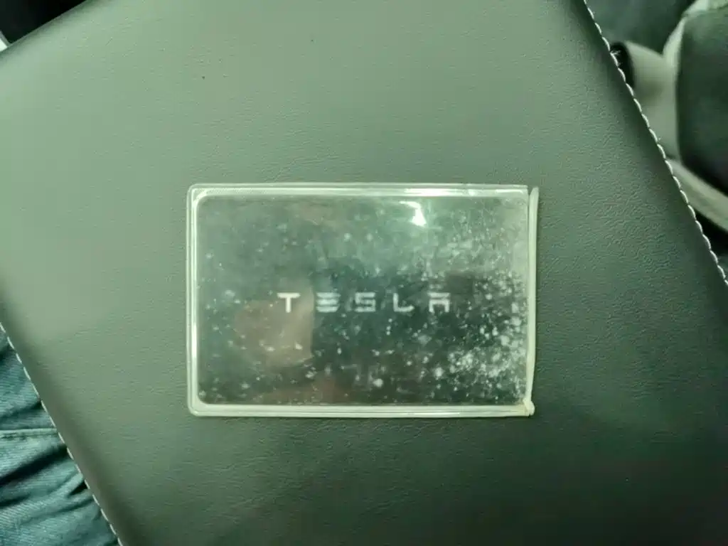 Фото 9 - Tesla Model 3